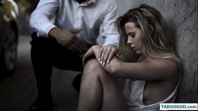 Povești perverse: adolescentă fără adăpost