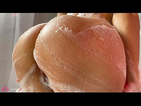 ❤️ Bruneta își masturbează păsărica cu un vibrator până la orgasm intens în duș ❤❌  at ro.mathem-1-class.ru ﹏